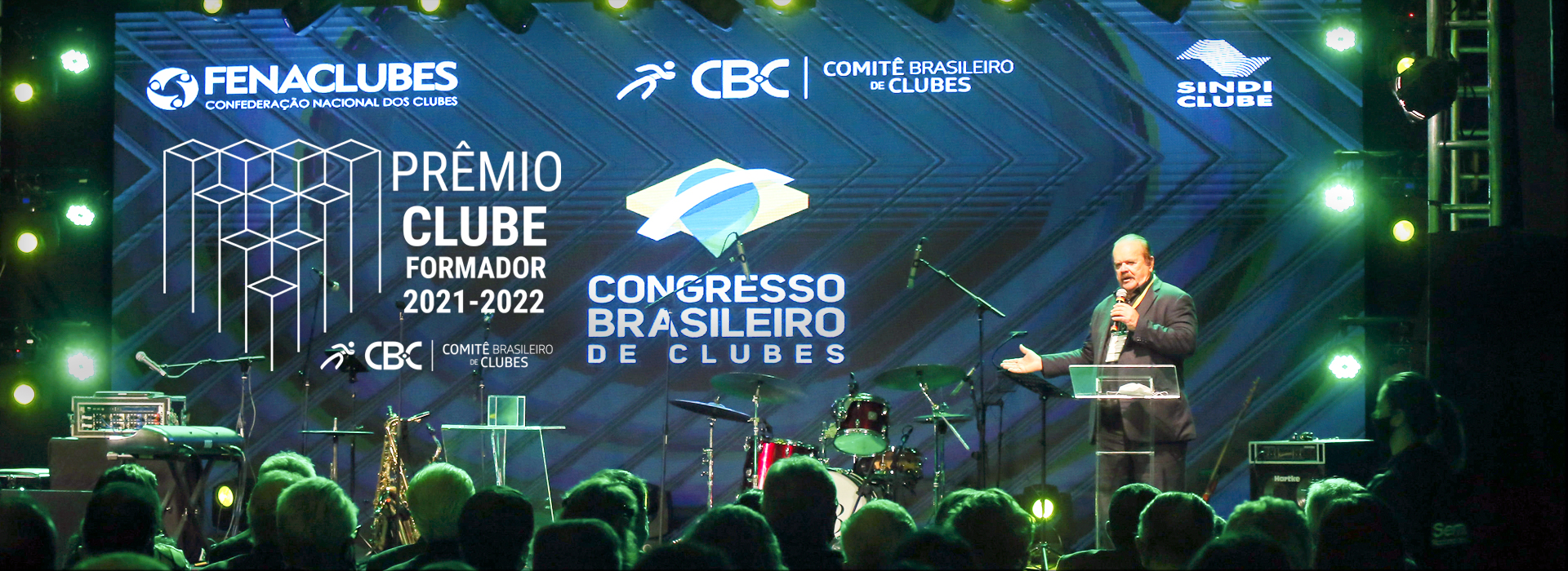 Noite de Gala em Foz do Iguaçu/PR com a entrega do Prêmio Clube Formador aos melhores do Ano I do Ciclo Olímpico 