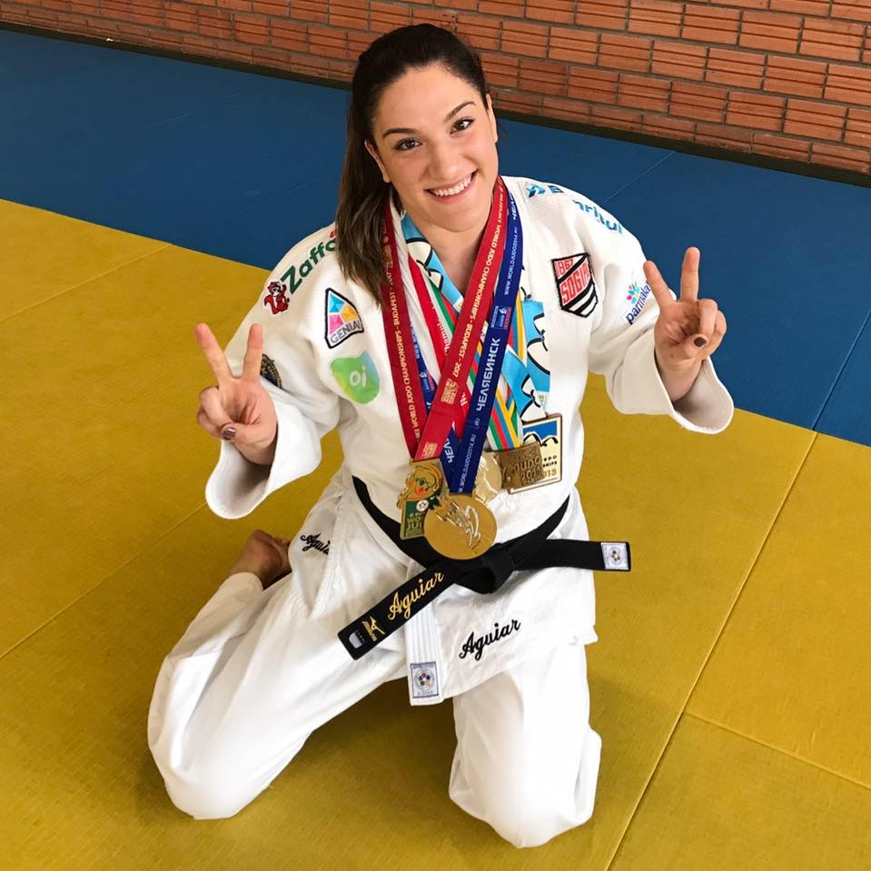 Mayra Aguiar dos Santos