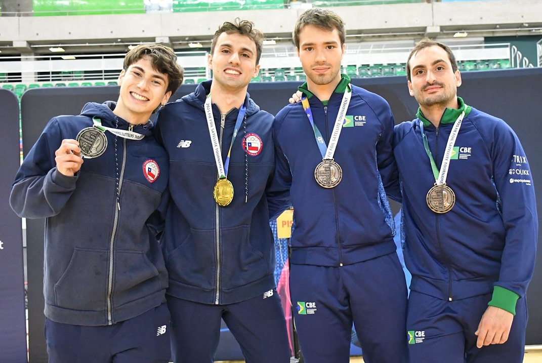 Esgrima masculino