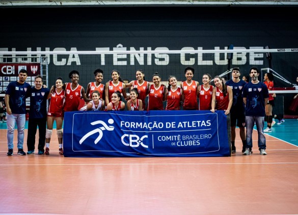 Equipe sediante do torneio