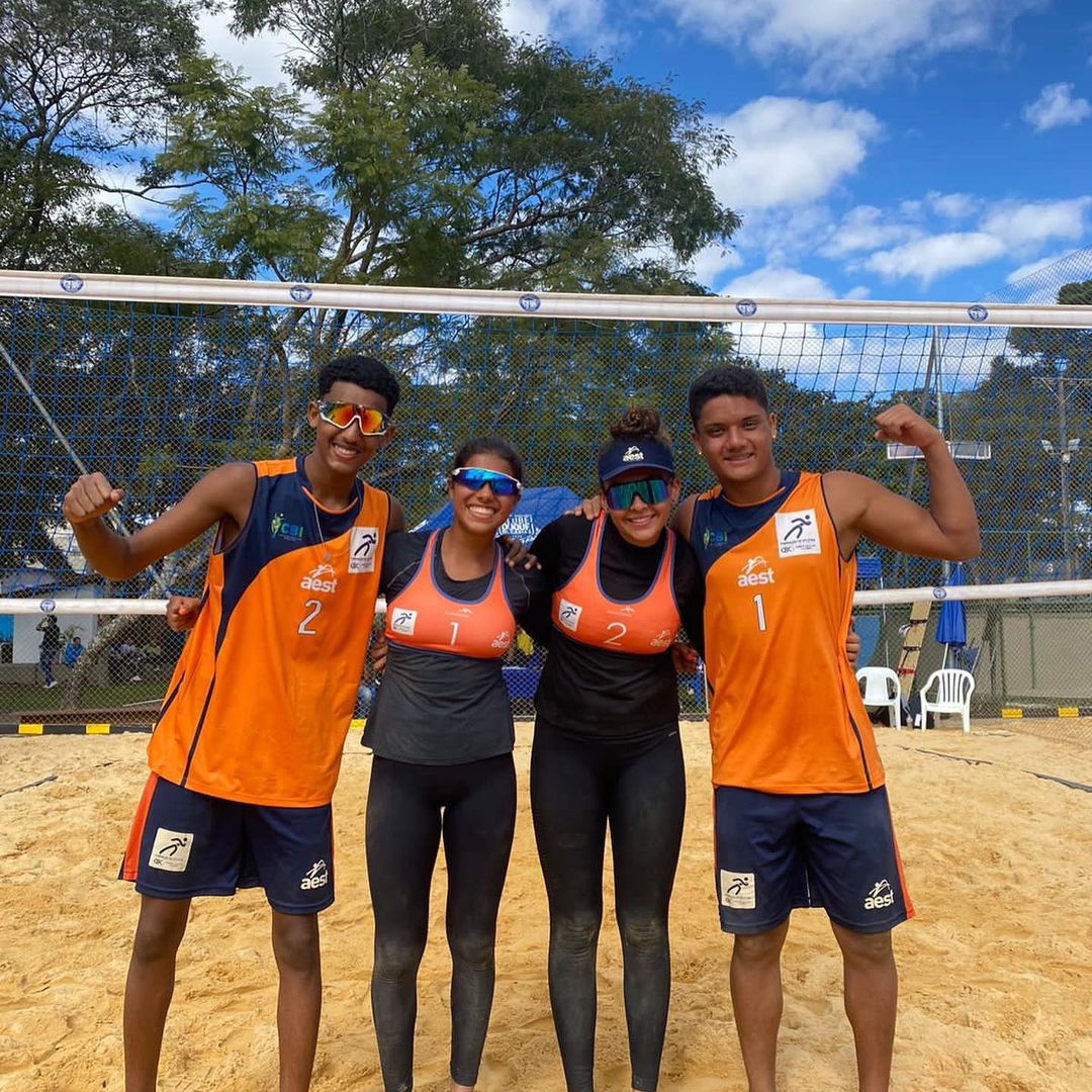 AEST campeão da etapa