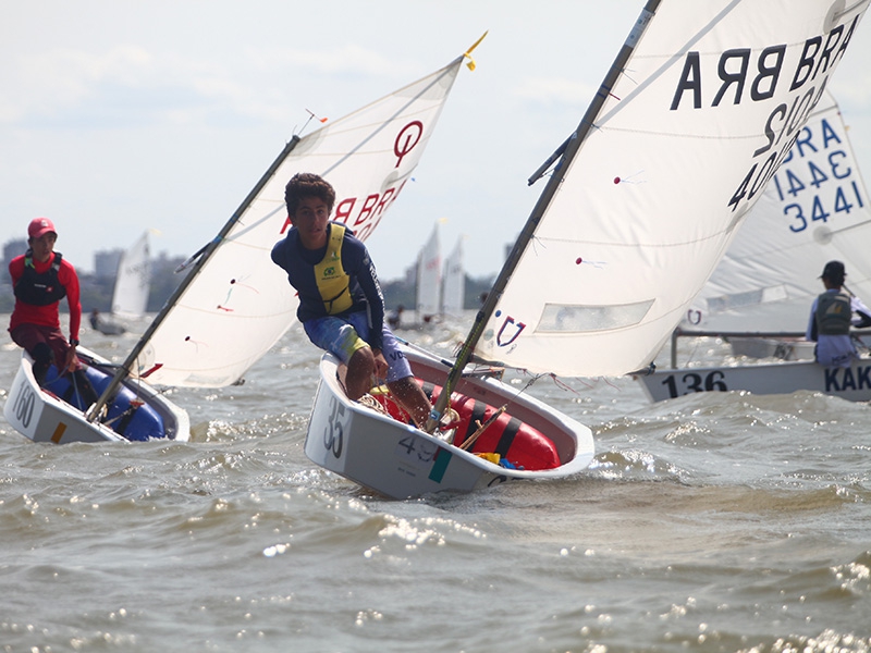 Campeonato Brasileiro Interclubes de Vela - Optmist Sub-15 e Estreante