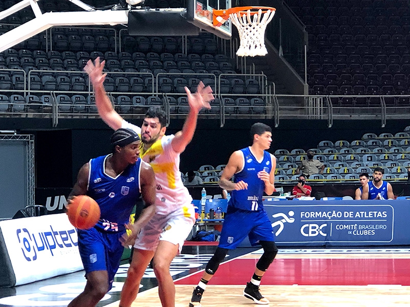 Campeonato Brasileiro Interclubes de Basquete - NBB 2020/2021 - Campo Mourão x Minas Tênis Clube