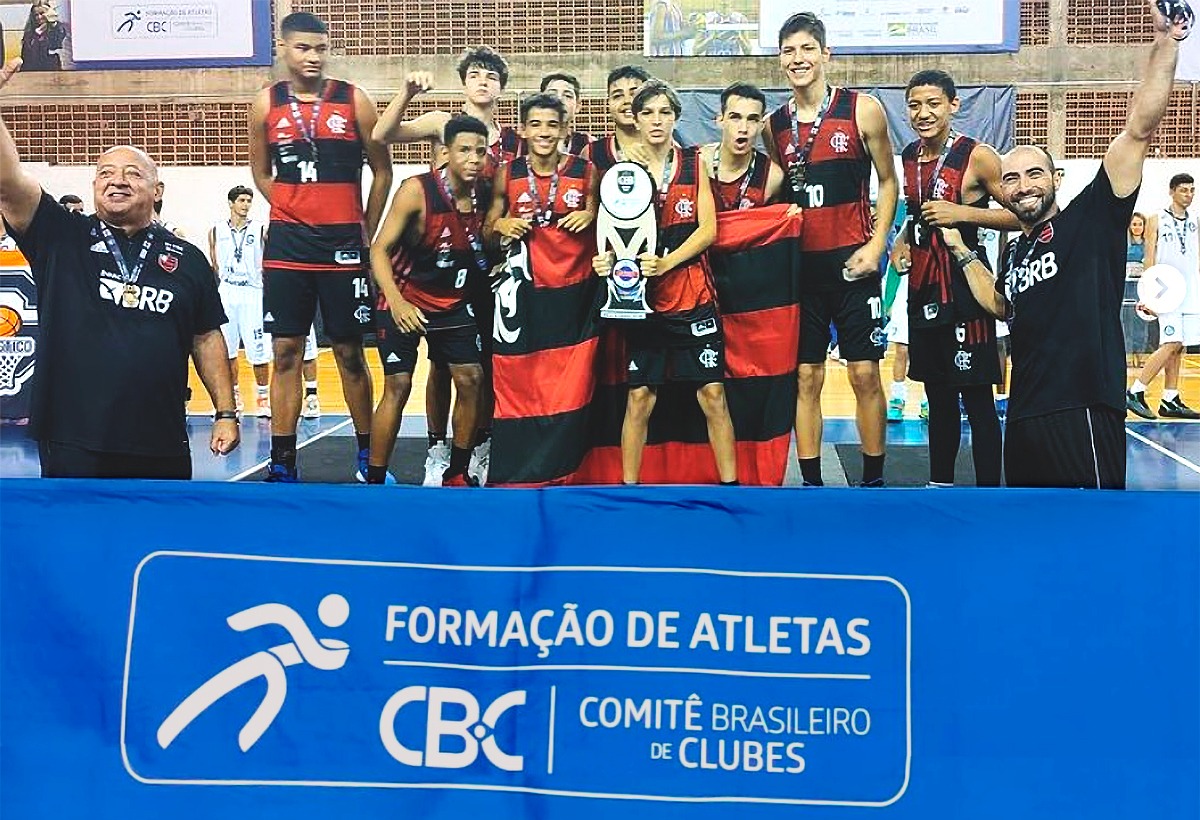 ampeonato Brasileiro Interclubes® - CBI de Basquetebol Masculino Sub 14 - Etapa FinalO ginásio do Olympico Club em Belo Horizonte/MG foi o palco da Etapa Final do Campeonato Brasileiro Interclubes® - CBI de Basquetebol Masculino Sub 14. Nesta etapa a competição foi disputada por 12 Clubes de 4 estados e o Clube de Regatas do Flamengo – RJ foi o grande campeão e a Sociedade Esportiva Palmeiras – SP que ficou com o vice-campeonato. Confira o resultado completo de Etapa Final do Campeonato Brasileiro Interclu
